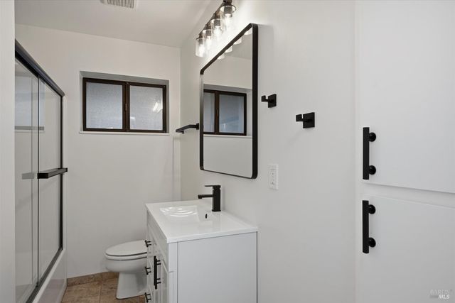 2698 Greenway Dr, Kelseyville, CA 95451