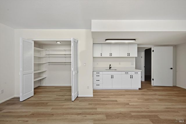 2698 Greenway Dr, Kelseyville, CA 95451