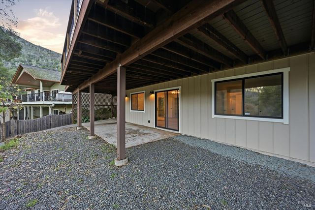 2698 Greenway Dr, Kelseyville, CA 95451