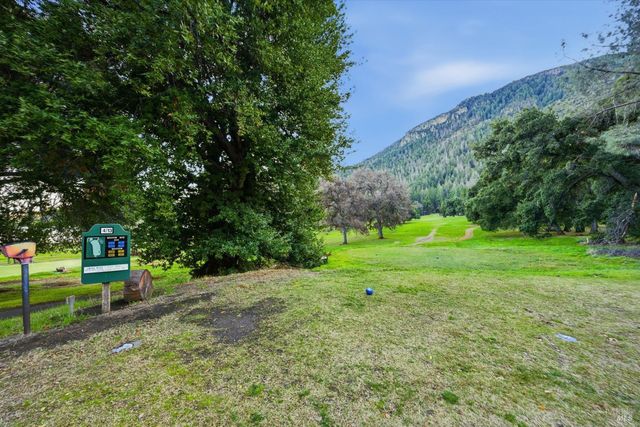 2698 Greenway Dr, Kelseyville, CA 95451