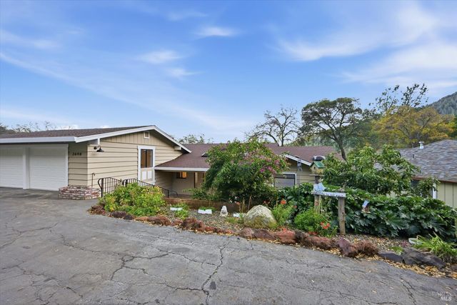 2698 Greenway Dr, Kelseyville, CA 95451