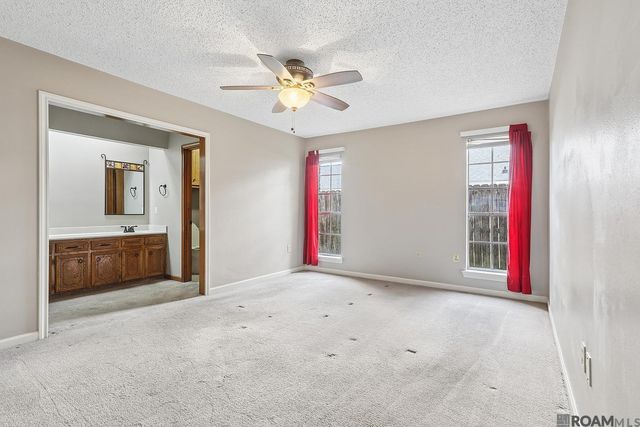 2248 Sprucewood Dr, Baton Rouge, LA 70816