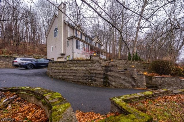 123 Vail Rd, Knowlton Twp., NJ 07832