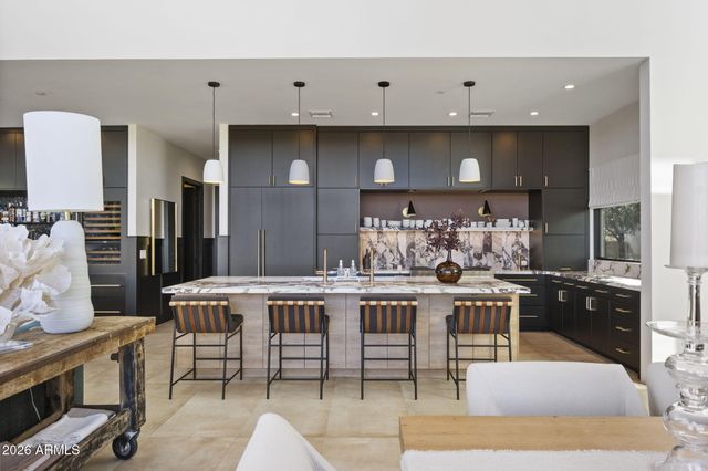 6402 E LOMAS VERDES Drive 1, Scottsdale, AZ 85266