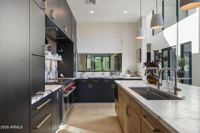 6402 E LOMAS VERDES Drive 1, Scottsdale, AZ 85266