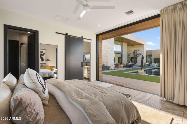 6402 E LOMAS VERDES Drive 1, Scottsdale, AZ 85266