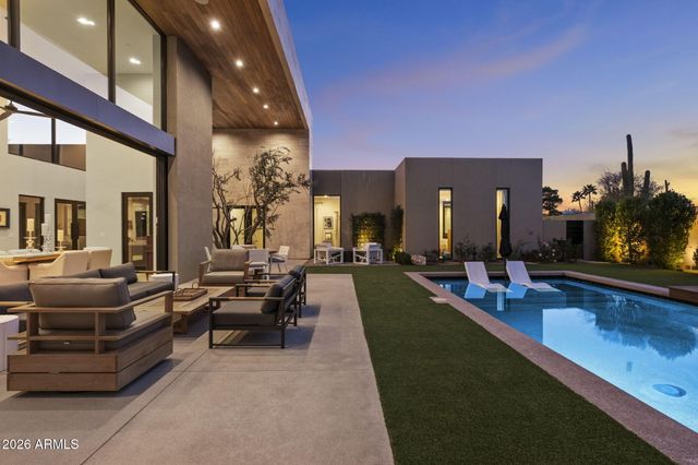 6402 E LOMAS VERDES Drive 1, Scottsdale, AZ 85266