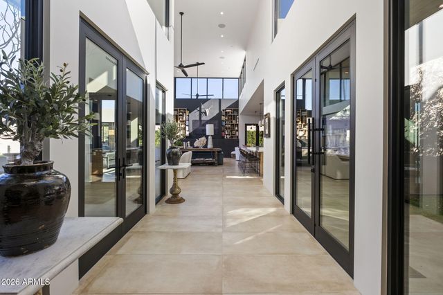 6402 E LOMAS VERDES Drive 1, Scottsdale, AZ 85266