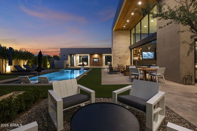 6402 E LOMAS VERDES Drive 1, Scottsdale, AZ 85266