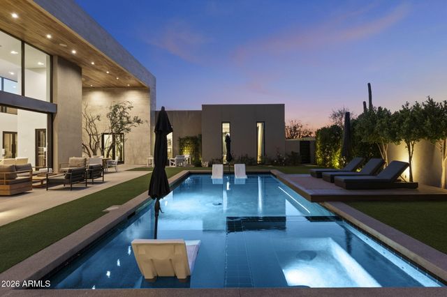 6402 E LOMAS VERDES Drive 1, Scottsdale, AZ 85266