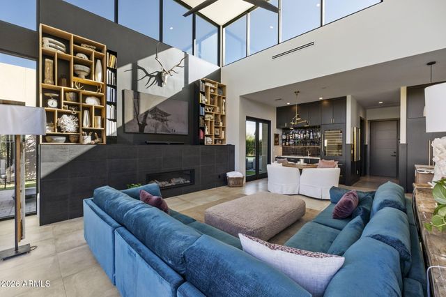 6402 E LOMAS VERDES Drive 1, Scottsdale, AZ 85266