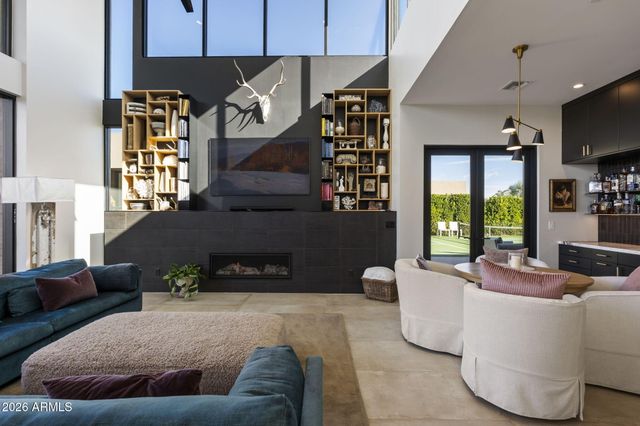 6402 E LOMAS VERDES Drive 1, Scottsdale, AZ 85266