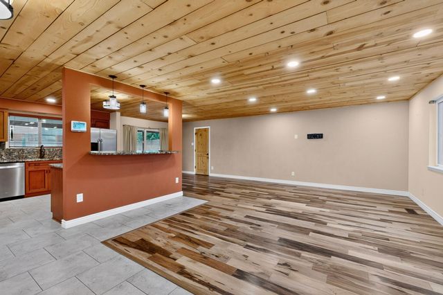 4508 Piedra Blanca Street NE, Albuquerque, NM 87111