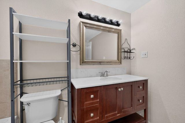 4508 Piedra Blanca Street NE, Albuquerque, NM 87111