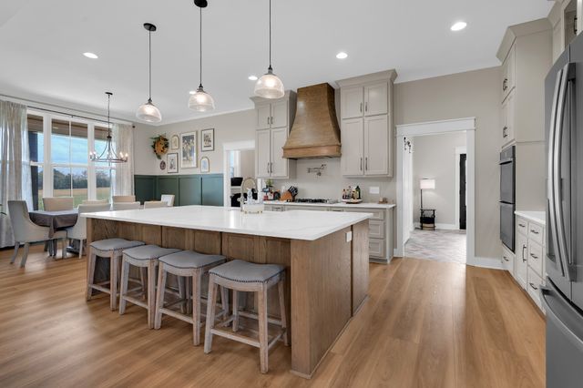 8346 Midland Rd, Bell Buckle, TN 37020