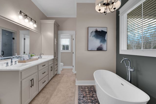 8346 Midland Rd, Bell Buckle, TN 37020