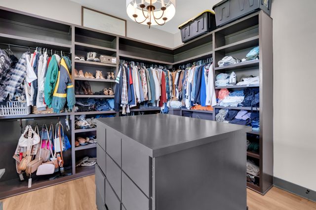 8346 Midland Rd, Bell Buckle, TN 37020