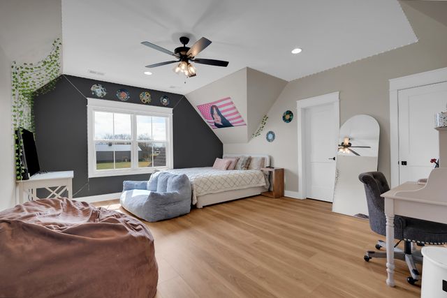 8346 Midland Rd, Bell Buckle, TN 37020