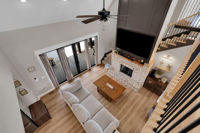 8346 Midland Rd, Bell Buckle, TN 37020