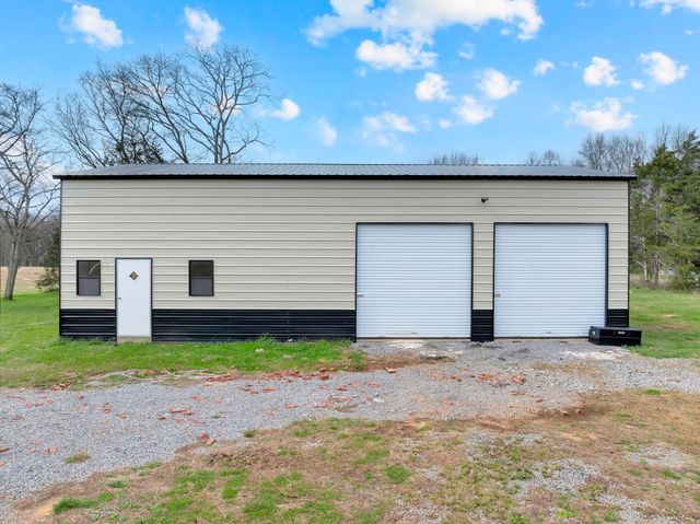 8346 Midland Rd, Bell Buckle, TN 37020