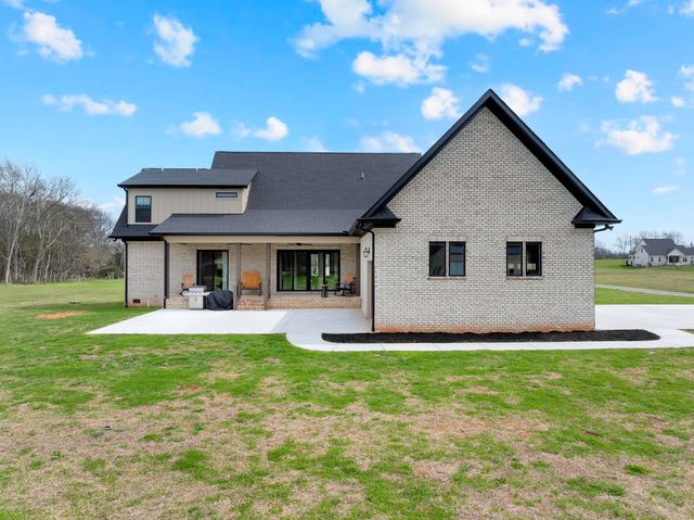 8346 Midland Rd, Bell Buckle, TN 37020