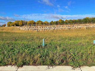 1232 Tivoli Circle, Oregon, WI 53575