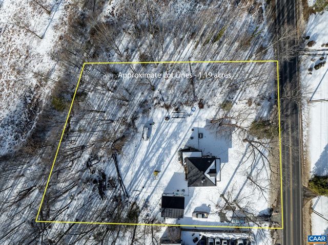 4615 DAVIS HWY, Louisa, VA 23093