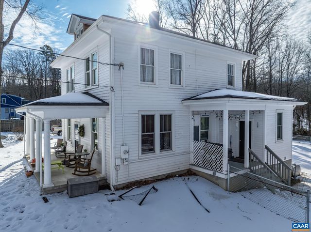 4615 DAVIS HWY, Louisa, VA 23093