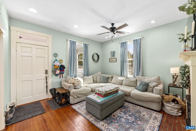 4615 DAVIS HWY, Louisa, VA 23093