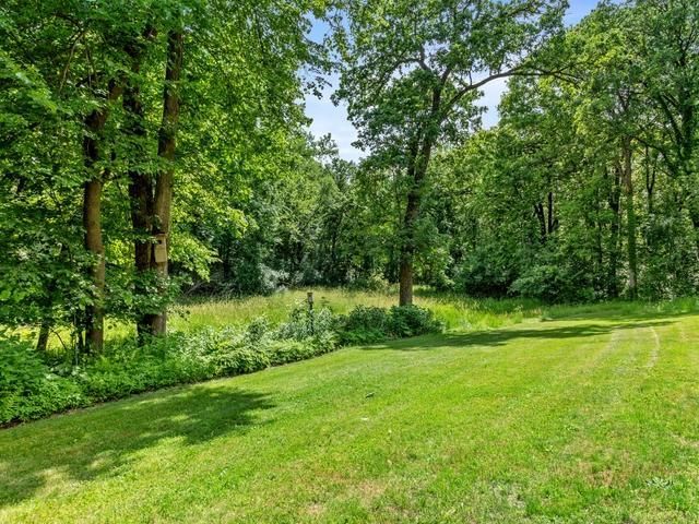9825 Brent Avenue, Inver Grove Heights, MN 55077