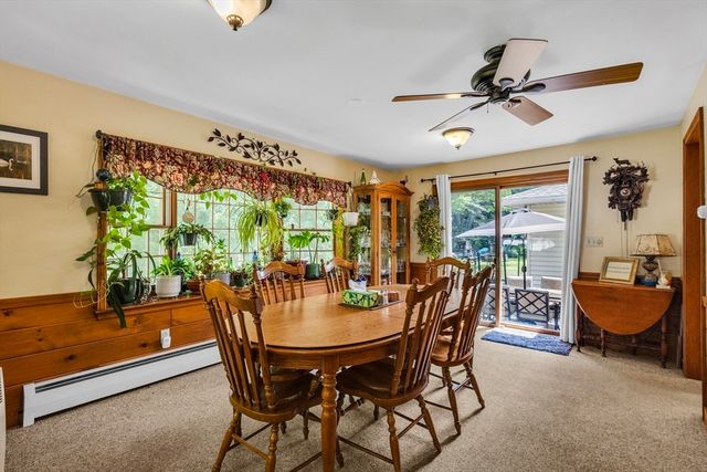 72 Powers Rd, Holden, MA 01520