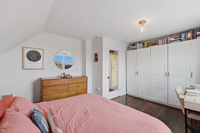 1653 N Shore Rd, Revere, MA 02151