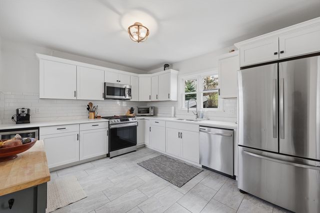 1653 N Shore Rd, Revere, MA 02151