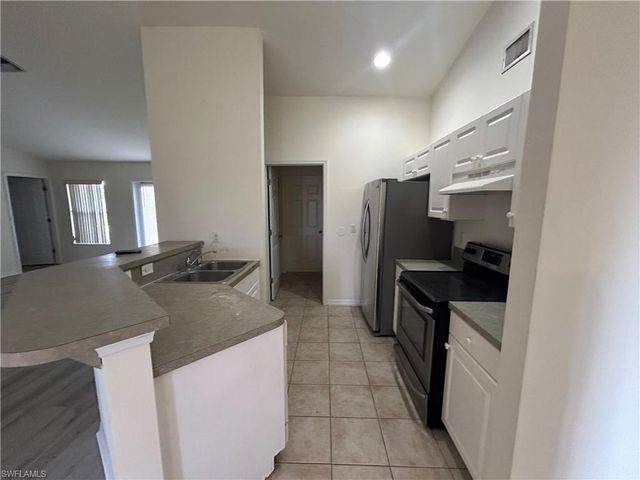 1426 NW 12th ST, Cape Coral, FL 33993