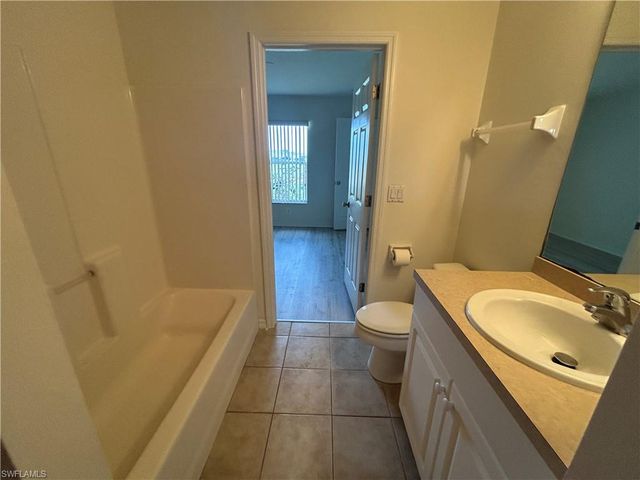 1426 NW 12th ST, Cape Coral, FL 33993