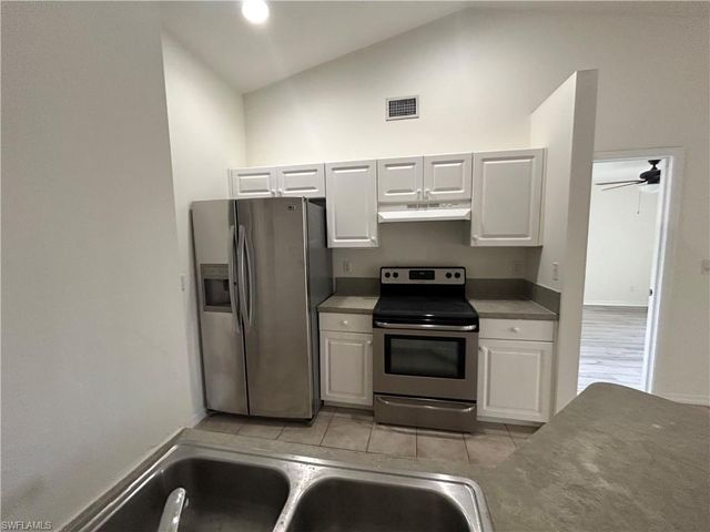 1426 NW 12th ST, Cape Coral, FL 33993