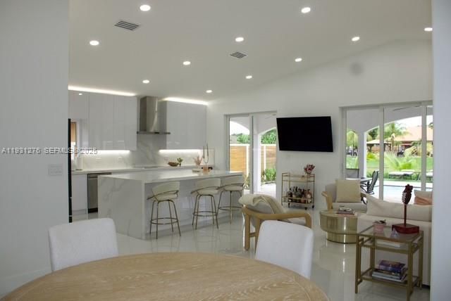 16056 SW 66th Ter, Miami, FL 33193