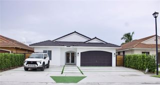 16056 SW 66th Ter, Miami, FL 33193