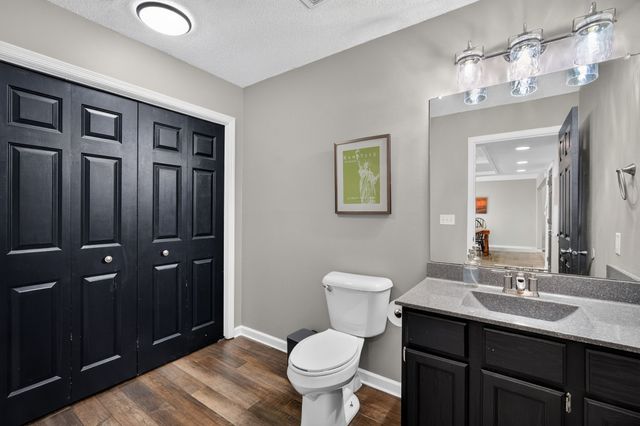 3600 Thornton Avenue, Des Moines, IA 50321