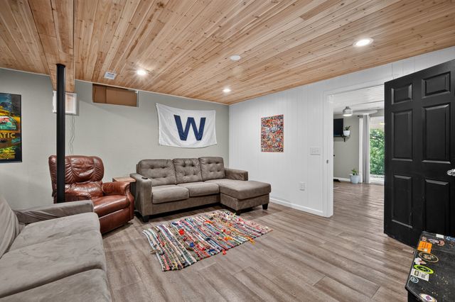 3600 Thornton Avenue, Des Moines, IA 50321