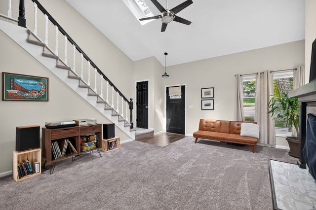 3600 Thornton Avenue, Des Moines, IA 50321