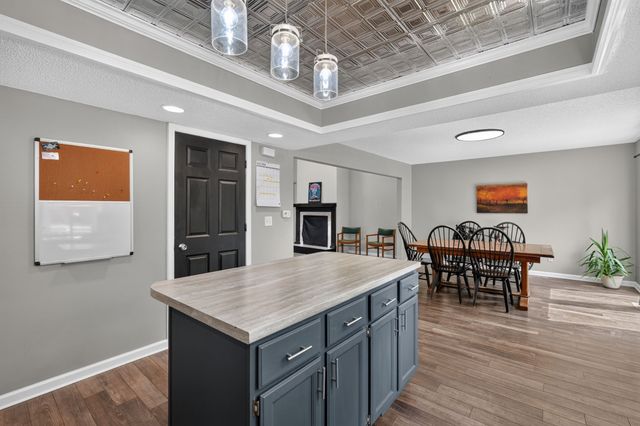 3600 Thornton Avenue, Des Moines, IA 50321