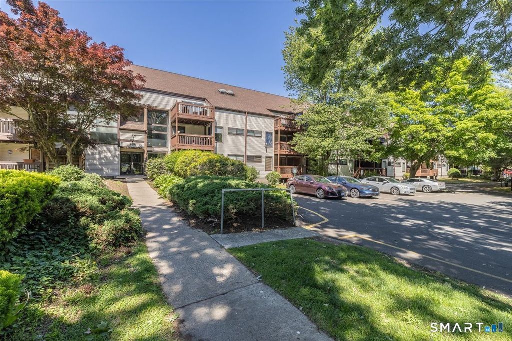 3699 Broadbridge Avenue 317, Stratford, CT 06614