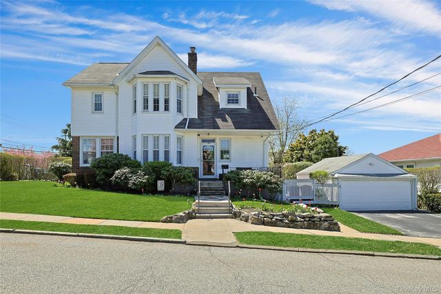 523 N Broadway, Yonkers, NY 10701