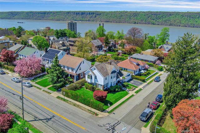 523 N Broadway, Yonkers, NY 10701