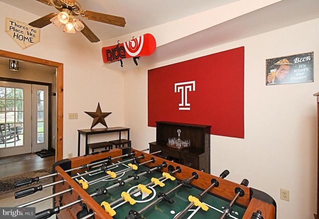 2620 HILLCREST AVE, Norristown, PA 19401