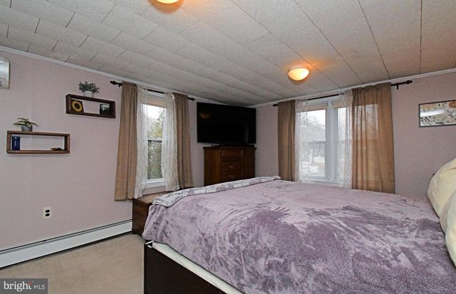 2620 HILLCREST AVE, Norristown, PA 19401