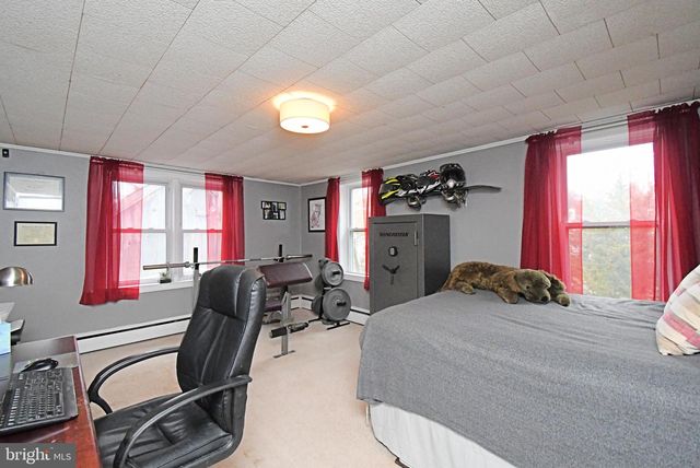 2620 HILLCREST AVE, Norristown, PA 19401