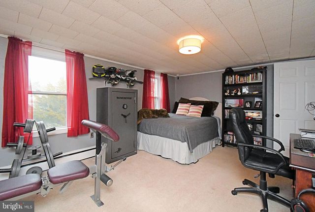 2620 HILLCREST AVE, Norristown, PA 19401