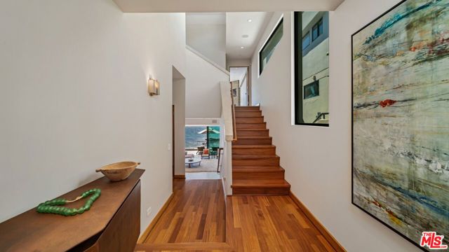 25250 Malibu Road, Malibu, CA 90265